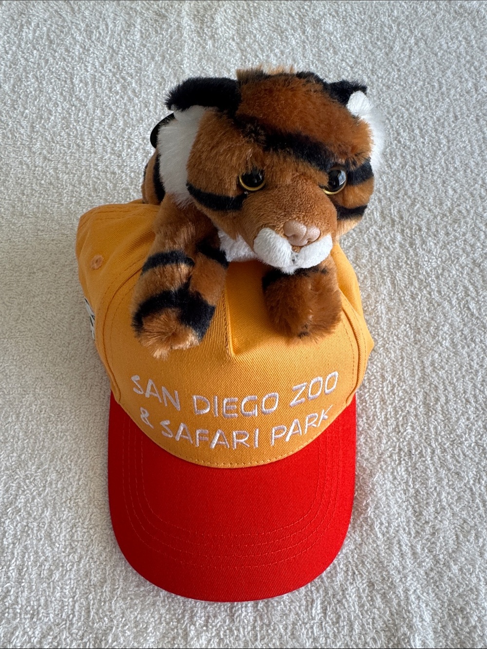 Zoologee San Diego Zoo & Safari Park Kids Orange and Red Cap with Plush Tiger